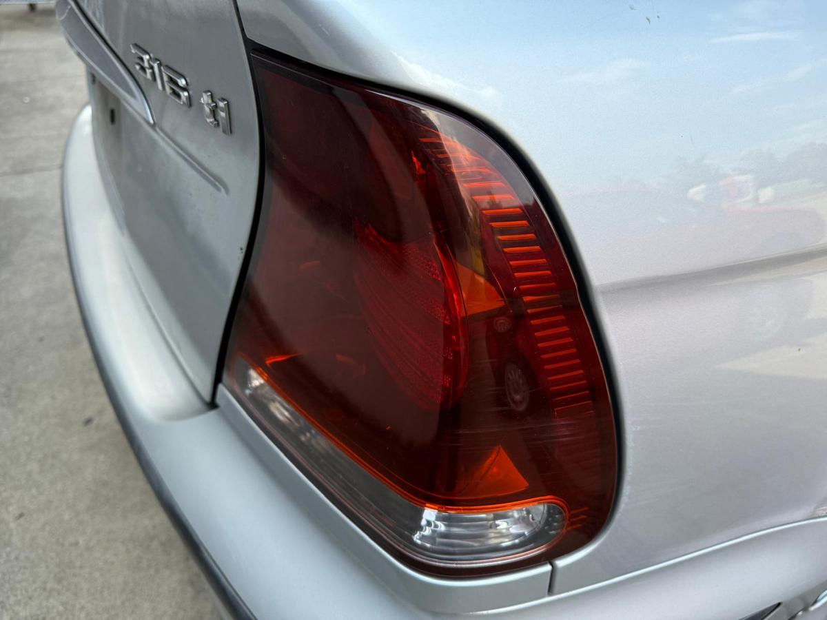 BMW E46 Compact original Rücklicht Rückleuchte rechts Facelift BJ04